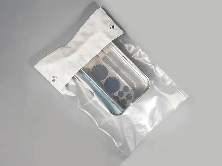 Borsa con testata in Tyvek: una nuova scelta per imballaggi ed espositori moderni